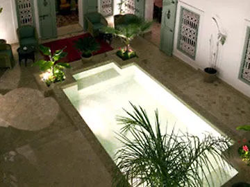Riad Les Hibiscus Μαρακές 4*,