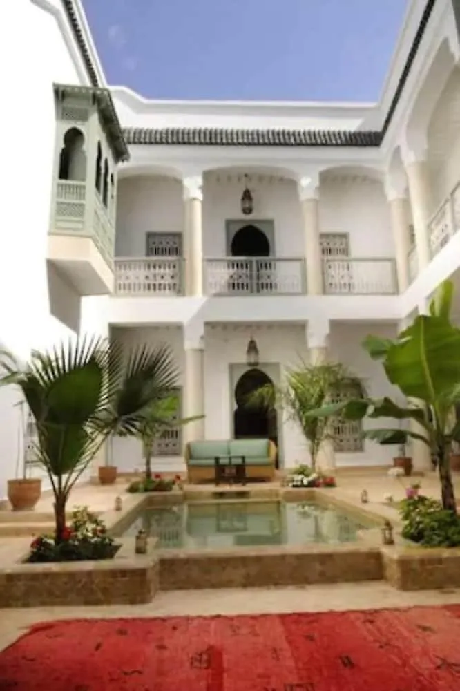 Riad Les Hibiscus Marrakesh 4*,